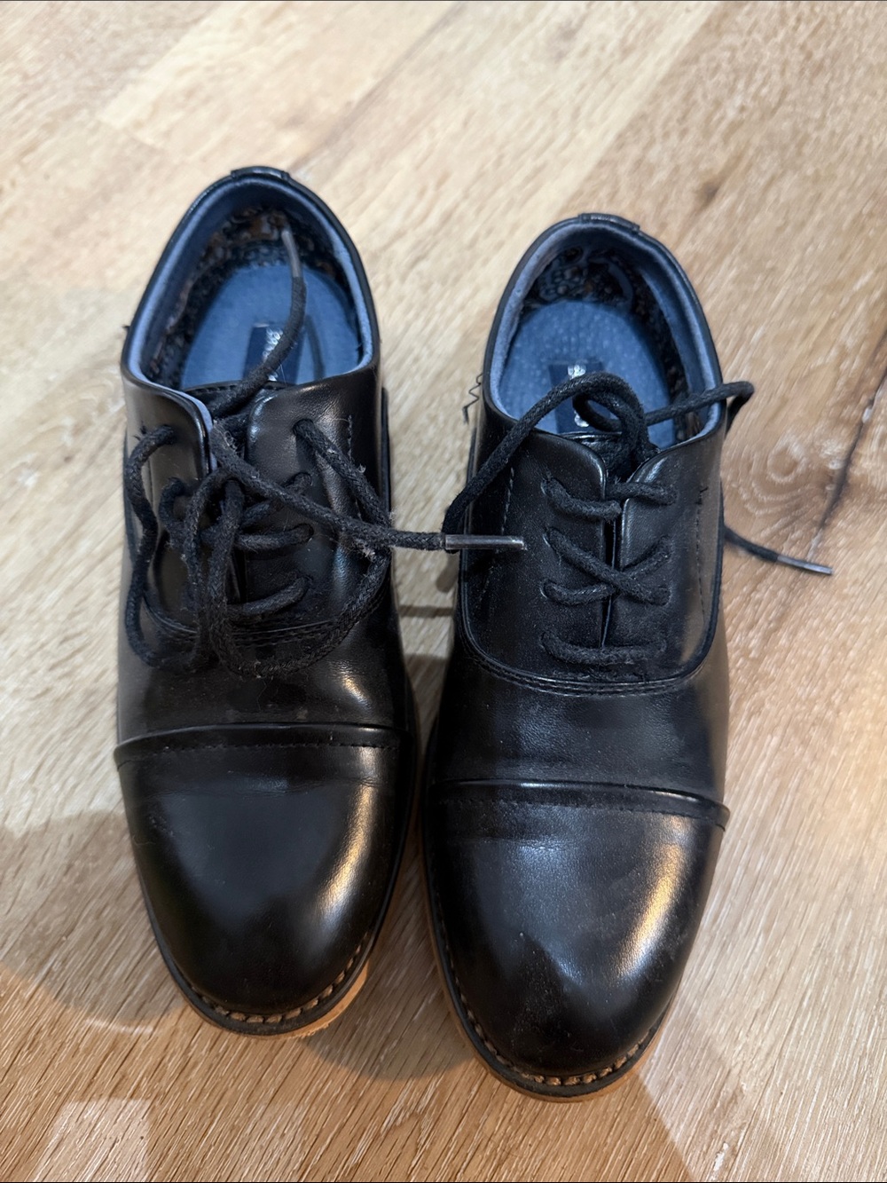 Boys Black Leather Cap-Toe Oxfords - Classic Lace-Up